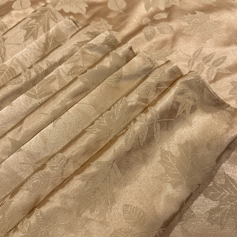 Rectangle Gold Autumn Leaf Patterned Fabric Tablecloth W/8 Napkins 56x98 REDUCED